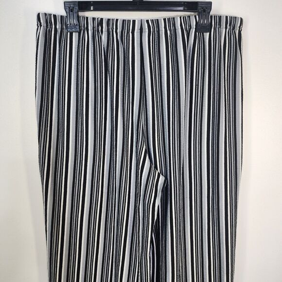 Joan Rivers Petite Womens Cropped Pants Size LP Pull On Striped Black Gray Wide - Picture 5 of 8